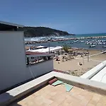 Marazzurro * بيسْكيتْشّي