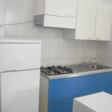 Marazzurro * بيسْكيتْشّي